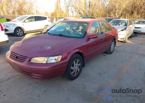 1997 Toyota Camry Le V6 from USA, damaged, VIN JT2BF22K2V0021742
